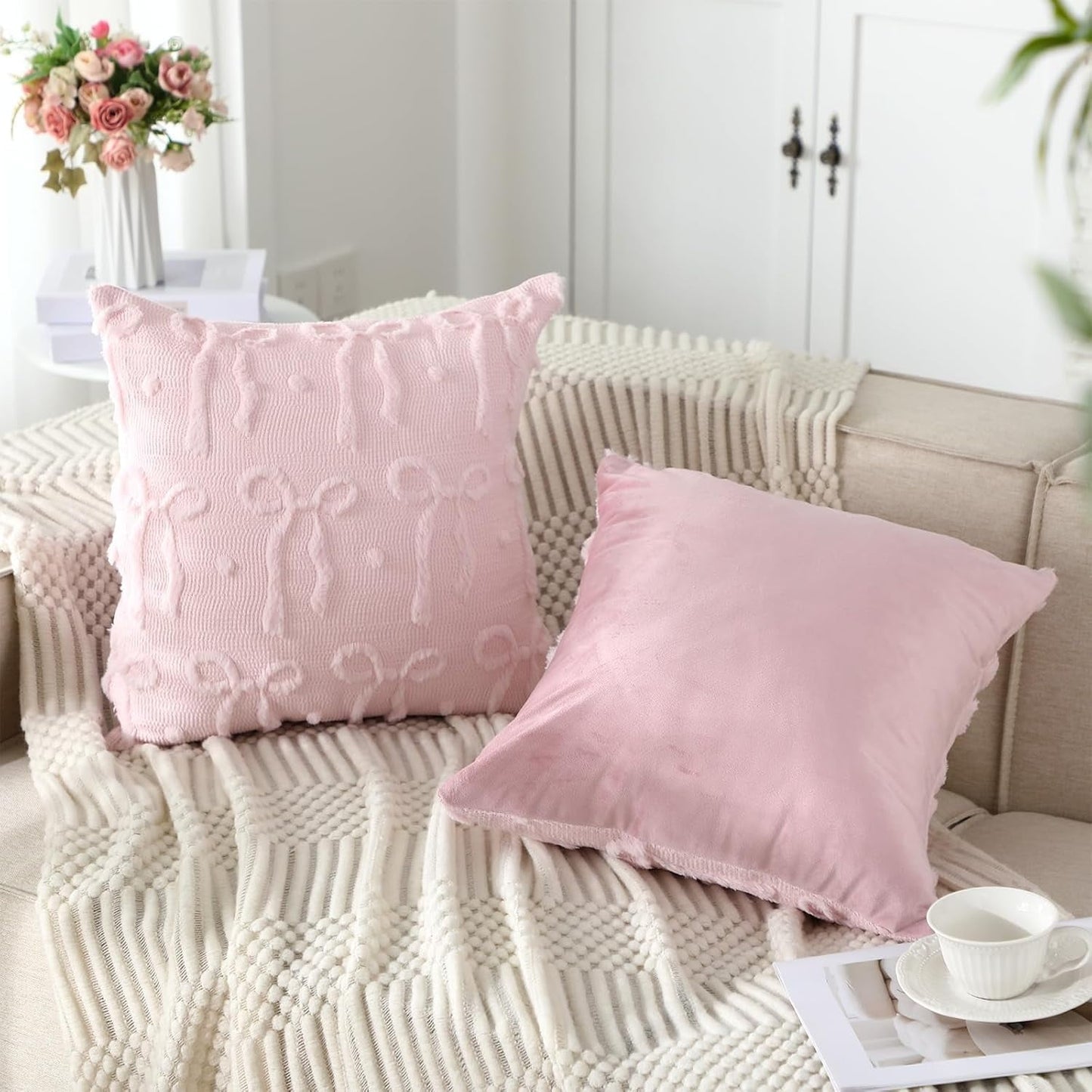 COOKCOK Bow Throw Pillow Covers 18x18 Set of 2 Decorative Pillow Covers Soft Plush Faux Wool Aesthetic Pillowcases Preppy Room Decor for Bed Sofa Couch Living Room, Pink