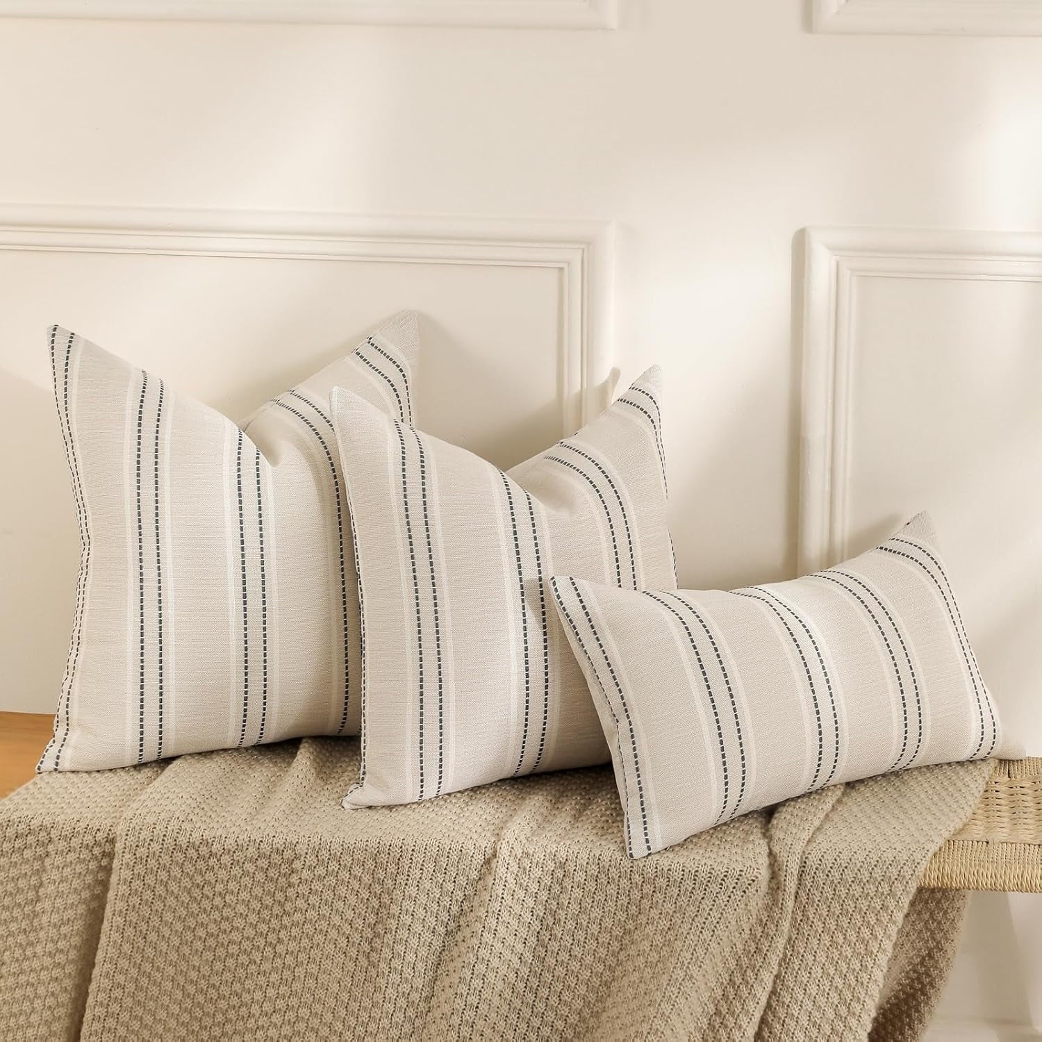 COOKCOK Throw Pillow Covers 20x20 Set of 2 Striped Pillow Covers Textured Linen Decorative Pillows Square Cushion Covers for Sofa Couch Bed Living Room Farmhouse Decor, Grey