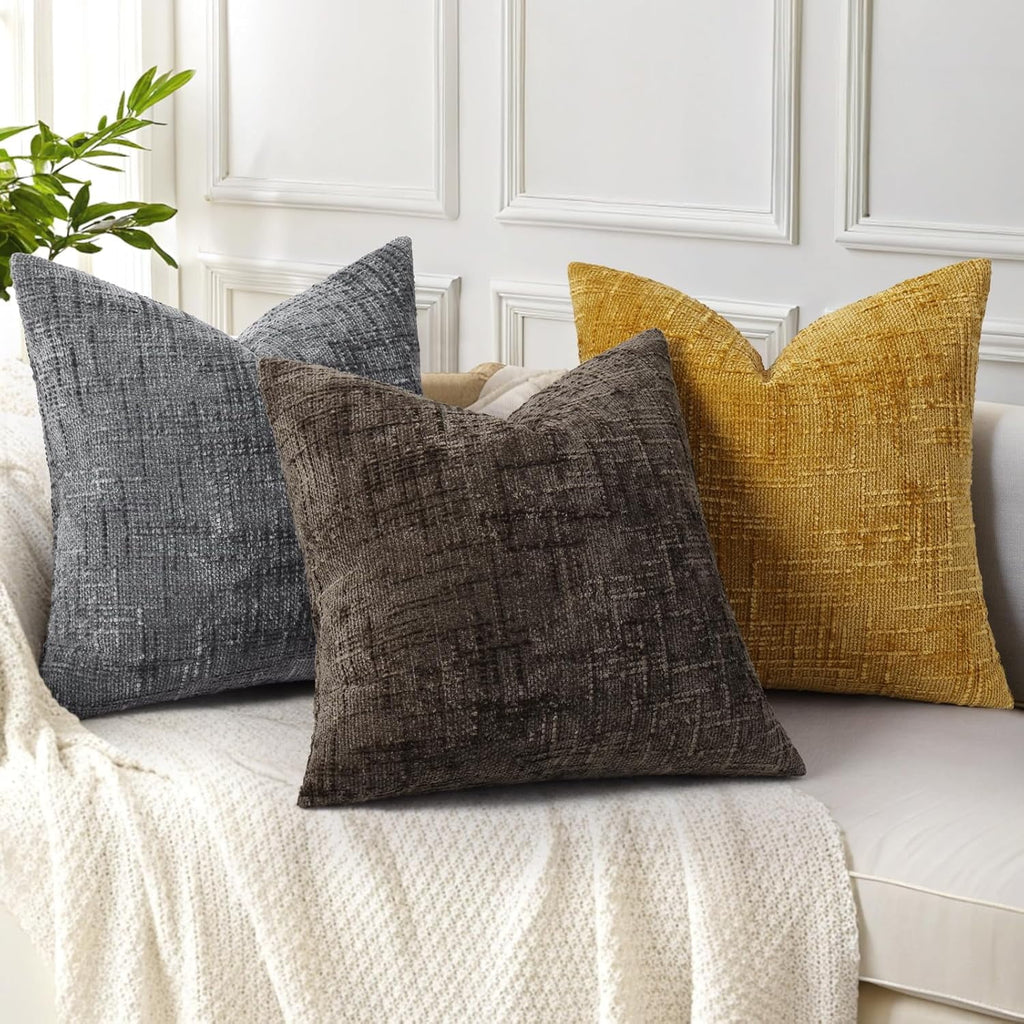 COOKCOK Chenille Throw Pillow Covers 18x18 Set of 2 Thick Textured Slubby Couch Pillow Covers Farmhouse Accent Modern Neutral Decorative Pillow Cases for Bed Sofa Living Room, Chocolate