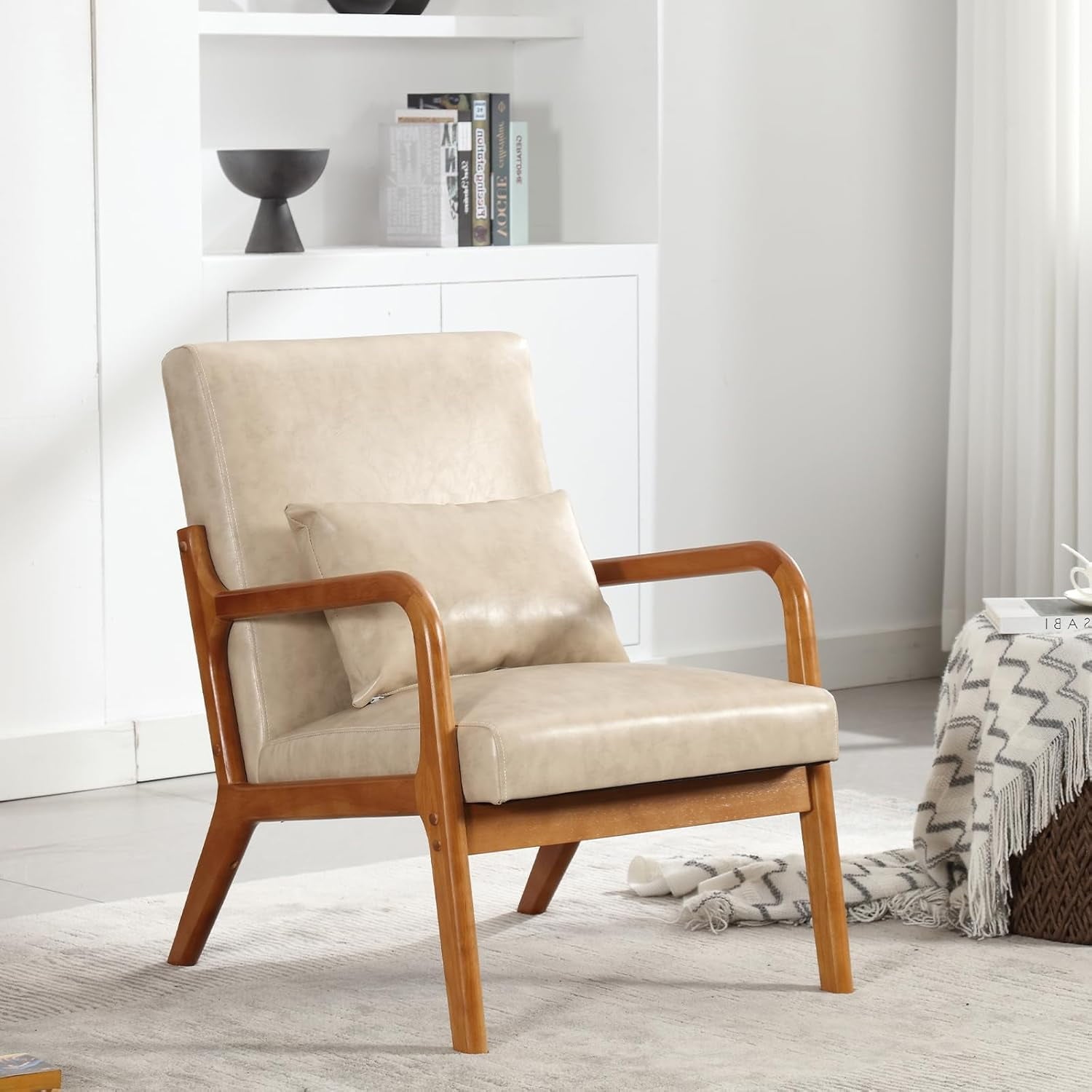 BISHE Mid Century Modern Accent Chair, Solid Wood Frame Lounge Armchair with PU Leather Upholstery & Included Pillow, Comfortable Reading Chair for Living Room or Office, PU Leather, Light Brown