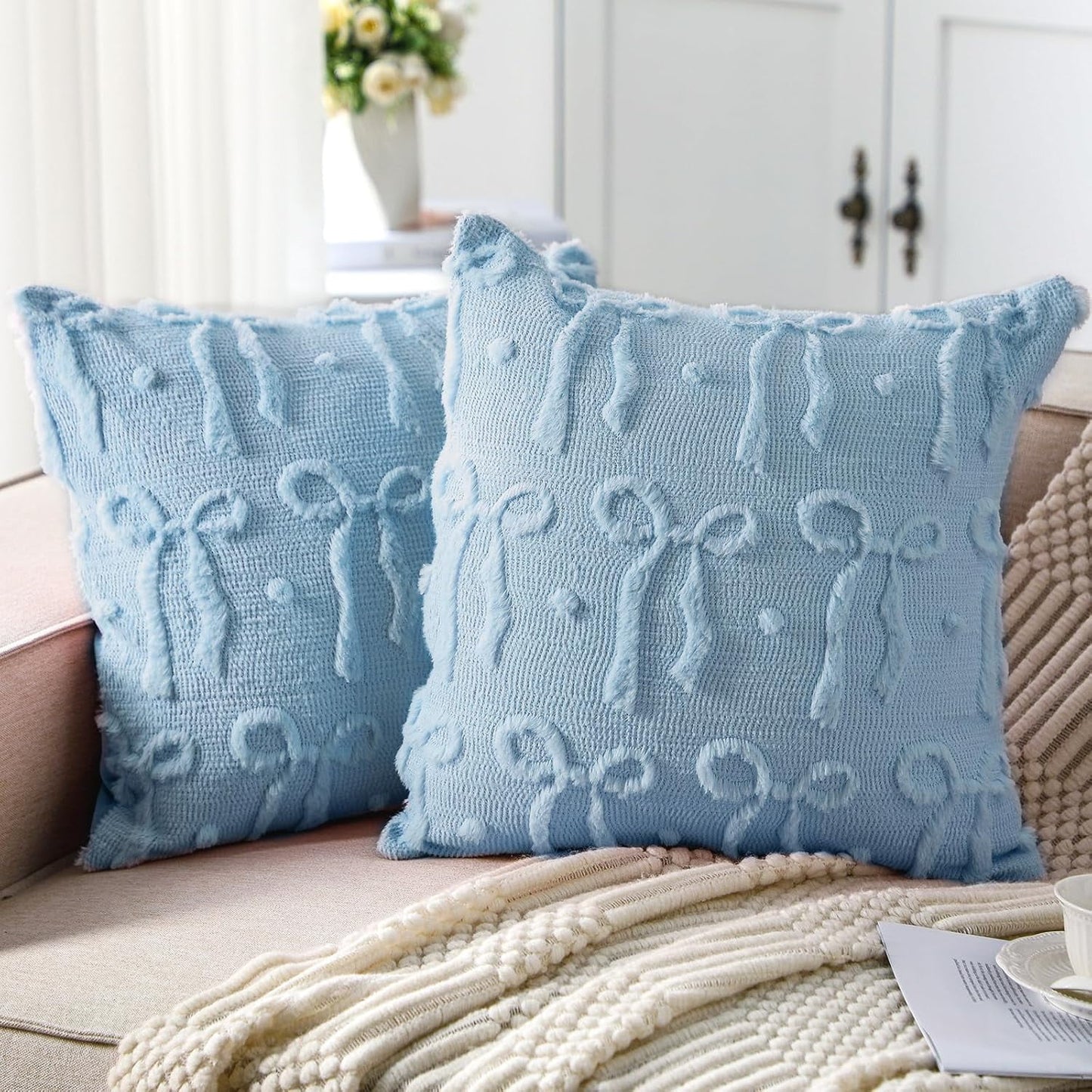 COOKCOK Bow Throw Pillow Covers 18x18 Set of 2 Decorative Pillow Covers Soft Plush Faux Wool Aesthetic Pillowcases Preppy Room Decor for Bed Sofa Couch Living Room, Pink