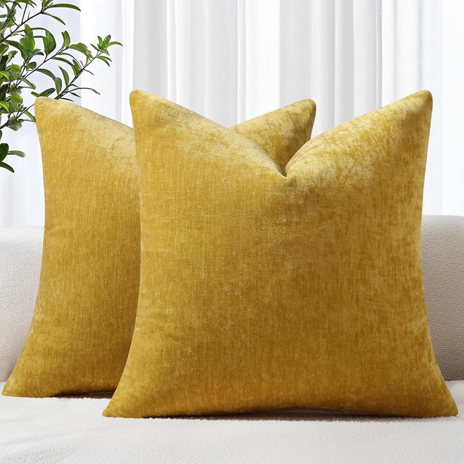 COOKCOK Chenille Black Throw Pillow Covers 18x18 Inch Set of 2, Decorative Soft Couch Pillow Covers Solid Dyed Accent Farmhouse Neutral Square Pillow Cases for Sofa Bed Living Room, Cream White