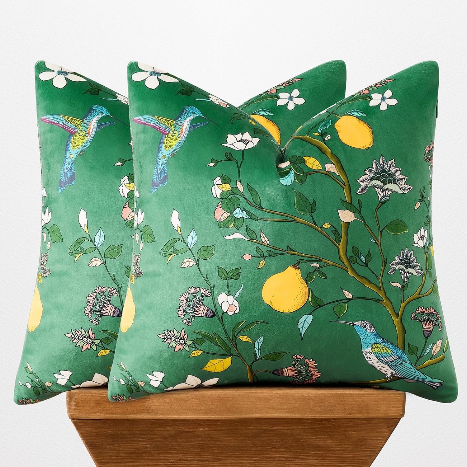 COOKCOK White Floral Pillow Covers 18x18 Set of 2, Velvet Wild Flower Plant Throw Pillows Case, Square Farmhouse Decor Cushion Covers for Home Sofa Bed Couch