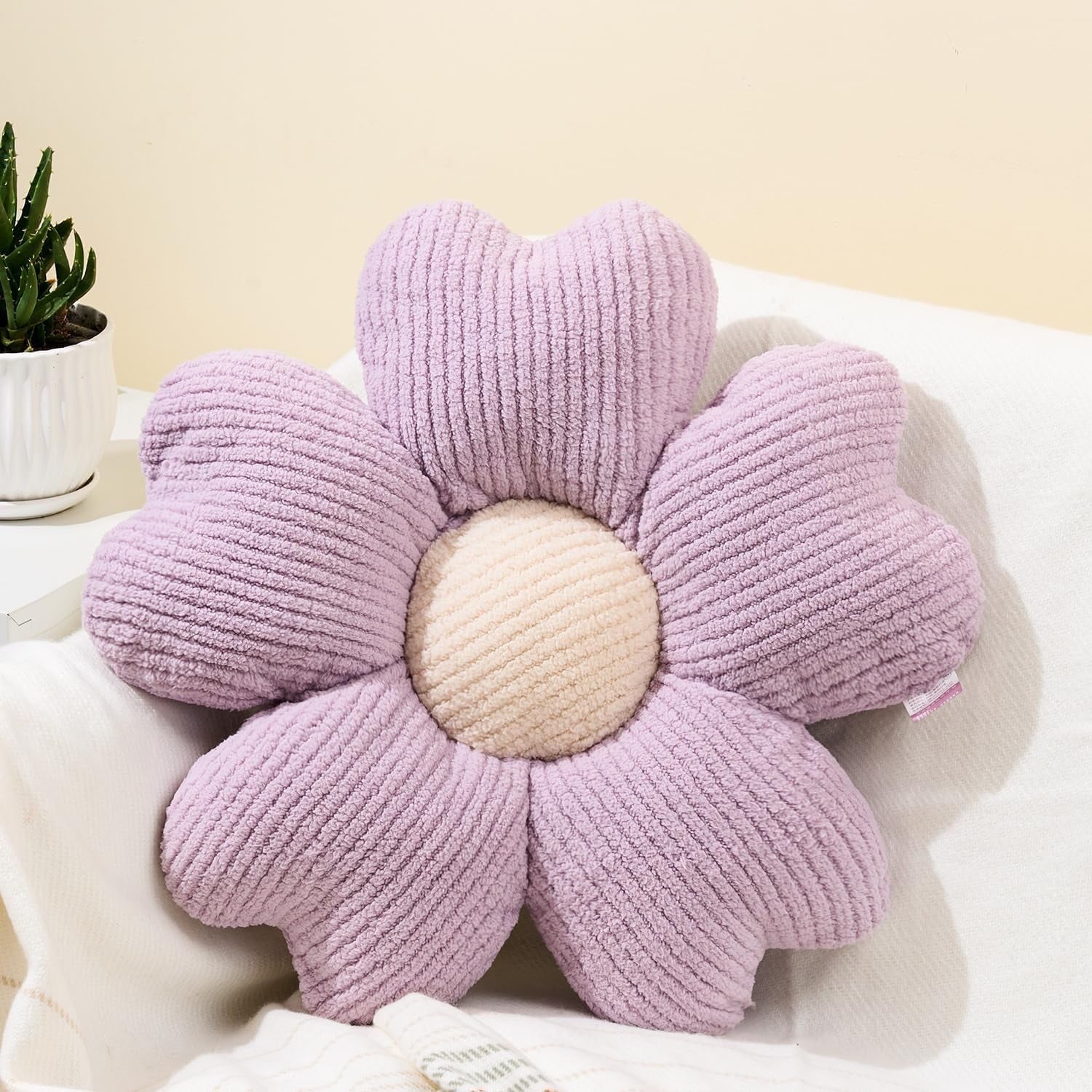 COOKCOK Flower Pillow, 19.7" Flower Shaped Throw Pillow, Daisy Plush Floor Pillow Seat Cushion Cute Aesthetic Decorative Throw Pillows for Bed Home Sofa Chair Couch Decor, Pink