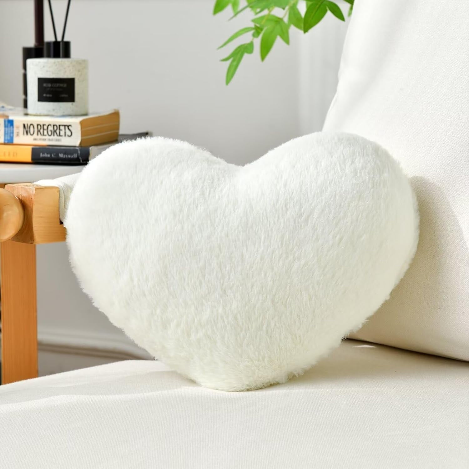 COOKCOK Heart Pillow, Pink Throw Pillows for Bed Couch, 20" x 15" Cute Faux Rabbit Fur Medium Pillow for Women Valentine Anniversary Fall Halloween Christmas Home Decor