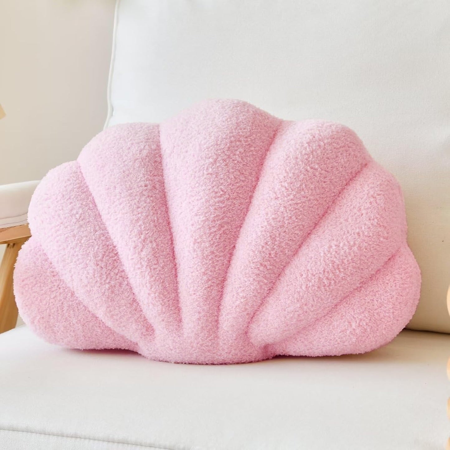 COOKCOK Shell Pillow, Seashell Throw Pillows, 14" x 11" Soft Decorative Pillow Plush Cushion for Bed Couch Living Sofa Room Decor Accent Throw Pillow, White