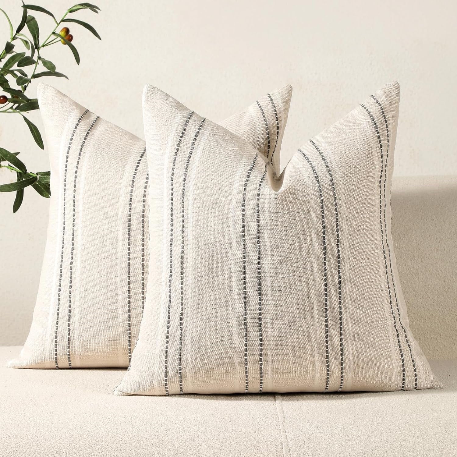 COOKCOK Throw Pillow Covers 20x20 Set of 2 Striped Pillow Covers Textured Linen Decorative Pillows Square Cushion Covers for Sofa Couch Bed Living Room Farmhouse Decor, Grey