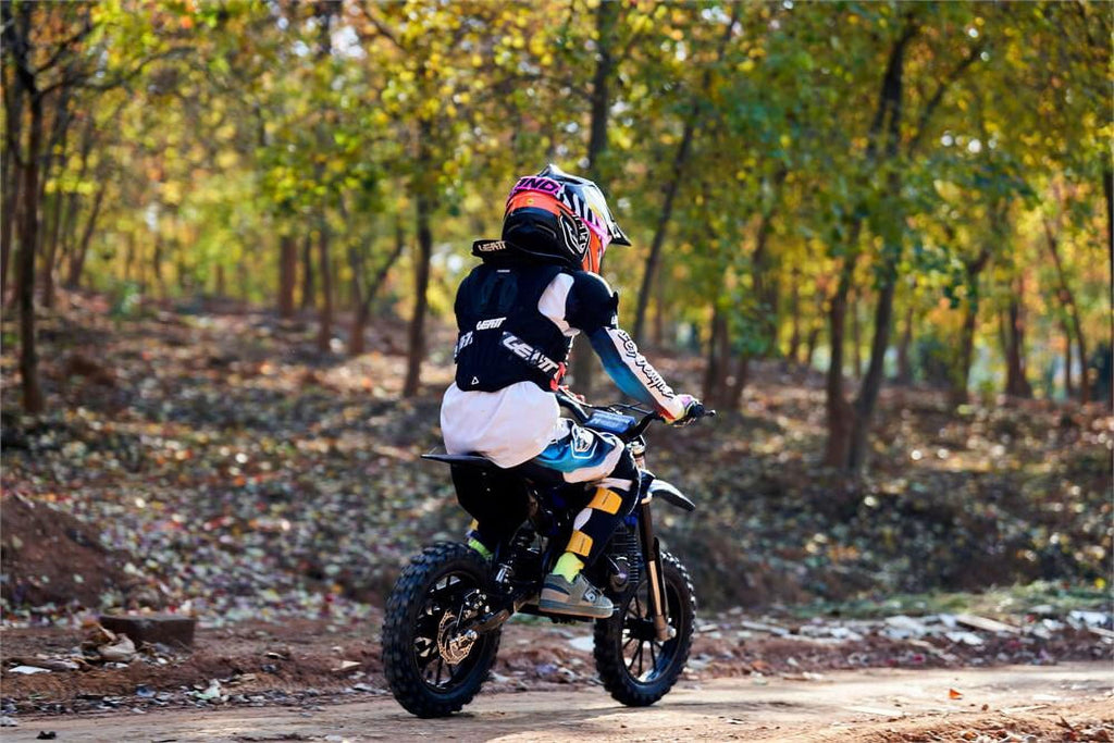 Track 7 50CC 2-Stroke Gas Dirt Bike for Kids, Up to 25 MPH, Mini Dirt Bike with Rear Suspension, Kill Switch, Disck Brakes, 150lbs Max Load, 1.6L Tank, Blue